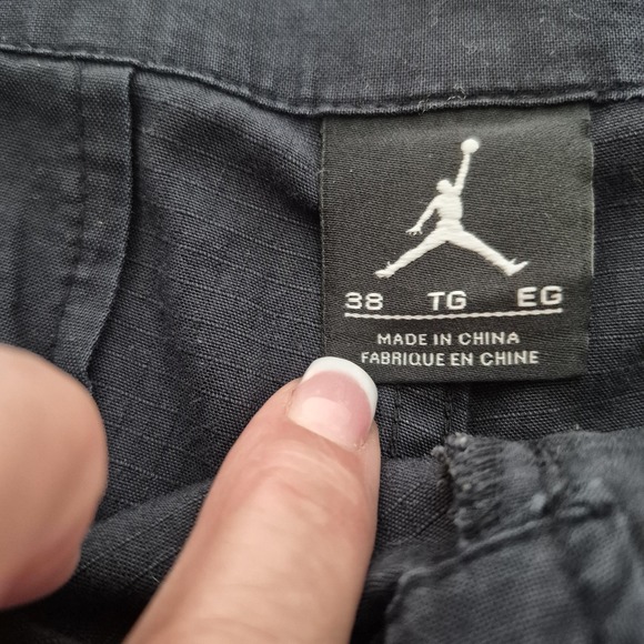 Nike Jordan Cargo Jogger Pants Mens 38 Black Jumpman Utility Pockets 704800-010 - Picture 4 of 9